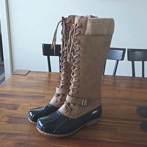 Calf-Height Duckboots Size 7
